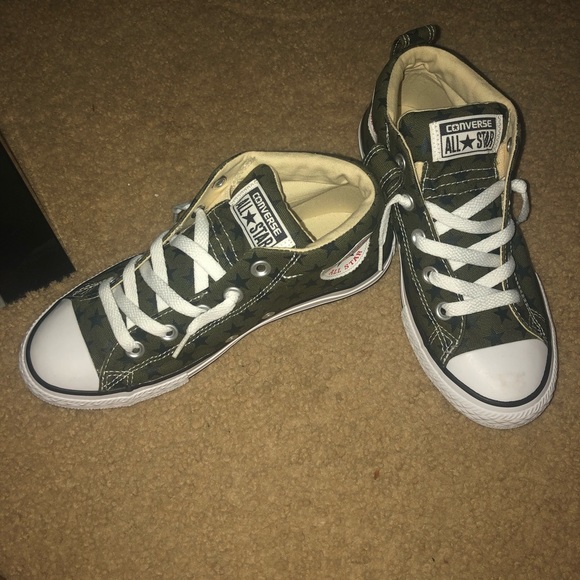 Converse - Picture 3 of 3